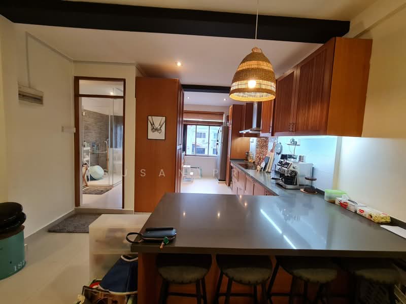 Tiong Bahru Biggest 2 Bed, Nearby Tiong Poh Road, 2 Bedrooms, 1,290 sqft, Conservation House For Rent, by Susan Prior, 25170033 - PropertyGuru.com.sg