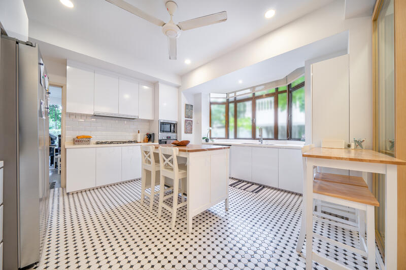 Charming Renovated Semi-D At Coronation Road West/Coronation Road, Coronation Road West/Coronation Road/Coronation Dr, 4 Bedrooms, 3,100 sqft, Semi-Detached House For Rent, by Dhaneswery (Dhanes), 25170241 - PropertyGuru.com.sg