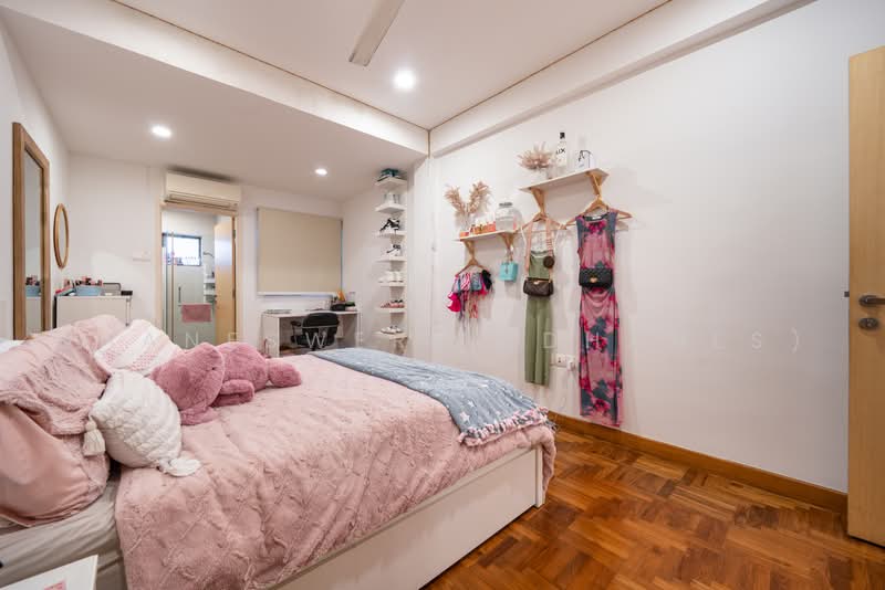 Charming Renovated Semi-D At Coronation Road West/Coronation Road, Coronation Road West/Coronation Road/Coronation Dr, 4 Bedrooms, 3,100 sqft, Semi-Detached House For Rent, by Dhaneswery (Dhanes), 25170241 - PropertyGuru.com.sg