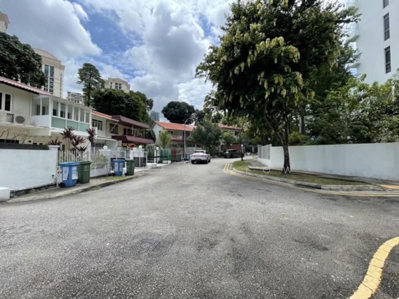 *** NEWLY RENOVATED!!! WALK TO GREAT WORLD CITY!, JALAN MUTIARA, Orchard / River Valley, 6 Bedrooms, 2,800 sqft, Terraced House For Rent, by Tiffany Leow, 25171071 - PropertyGuru.com.sg