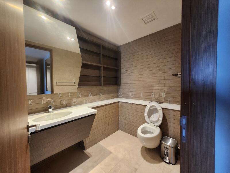 V on Shenton, 5 Shenton Way, 3 Bedrooms, 1,755 sqft, Condominium For Rent, by Vinay Gulab Khanchandani ( Vincent ), 25172560 - PropertyGuru.com.sg