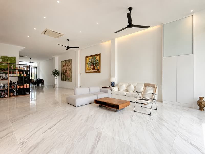 ⭐️MODERN INTER TERRACE NEAR HILLVIEW MRT, HILLV2, DAIRY FARM RD, JALAN GUMILANG, RAMAJA, DERMAWAN⭐️, Jalan Gumilang Hillview Intan Remaja Dermawan Zamrud Elizabeth Chu Lin Chestnut Cashew Almond Asas Yuk Tong Chun Tin Eng Kong Kismis Toh Tuck Yi Pisang Highgate Greenridge Sunset Clementi Hua Guan Sian Tuan Sixth Avenue Haji Alias Ming Teck Jambu, 6 Bedrooms, 5,000 sqft, Terraced House For Sale, by Damian Tan 陈係赈, 25172725 - PropertyGuru.com.sg