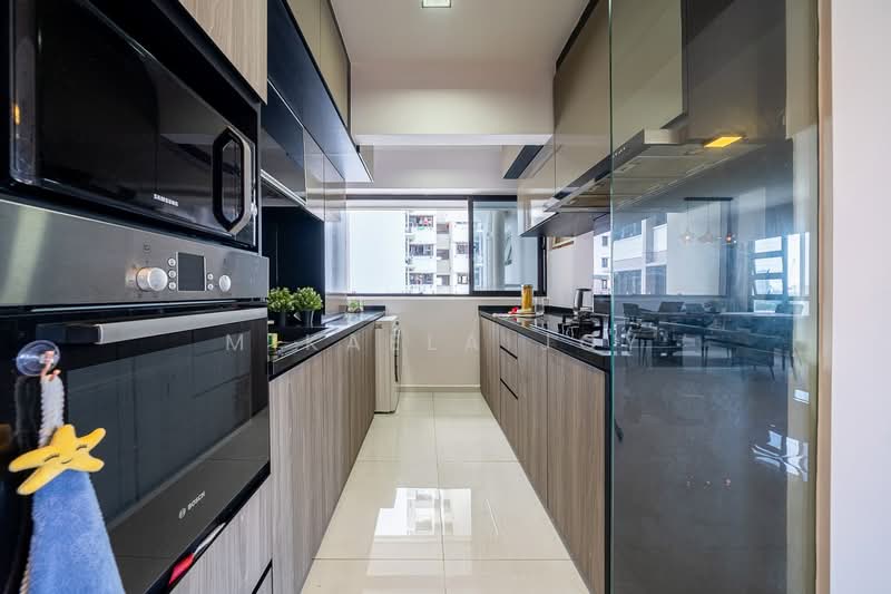 33 Ghim Moh Link, 33 Ghim Moh Link, 2 Bedrooms, 1,001 sqft, HDB Flat For Rent, by Mikaela Joy, 25173123 - PropertyGuru.com.sg