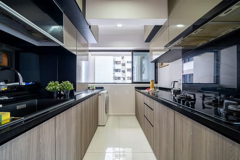 33 Ghim Moh Link, 33 Ghim Moh Link, 2 Bedrooms, 1,001 sqft, HDB Flat For Rent, by Mikaela Joy, 25173123 - PropertyGuru.com.sg