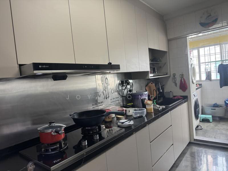 685A Jurong West Street 64, 685A Jurong West Street 64, Boon Lay / Jurong / Tuas, 4 Bedrooms, 1,431 sqft, HDB Flat For Sale, by Joyce Ong, 25173255 - Kitchen - PropertyGuru.com.sg