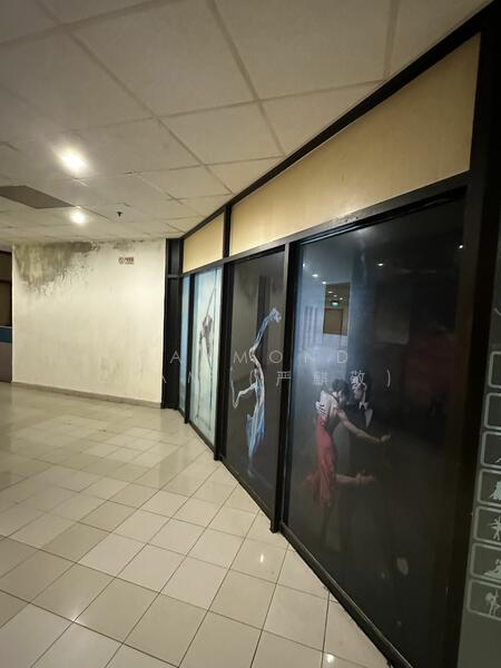 Sultan Plaza, 100 Jalan Sultan, 452 sqft, Mall Shop For Sale, by Raymond Giam (严麒敬), 25173913 - CommercialGuru.com.sg