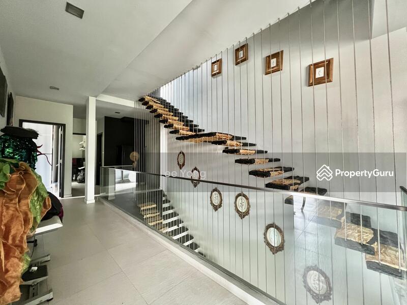 For Sale - 7000sqft, Swimming pool, freehold, semi-d