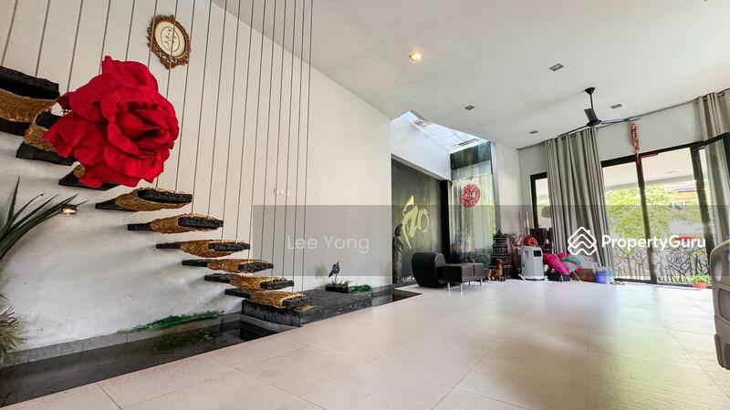 For Sale - 7000sqft, Swimming pool, freehold, semi-d