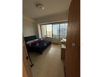 For Rent - International Plaza