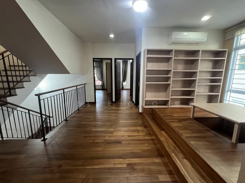 Serangoon Garden Estate, Bridport Avenue, 5 Bedrooms, 4,500 sqft, Semi-Detached House For Rent, by Michelle Guo, 25174430 - PropertyGuru.com.sg