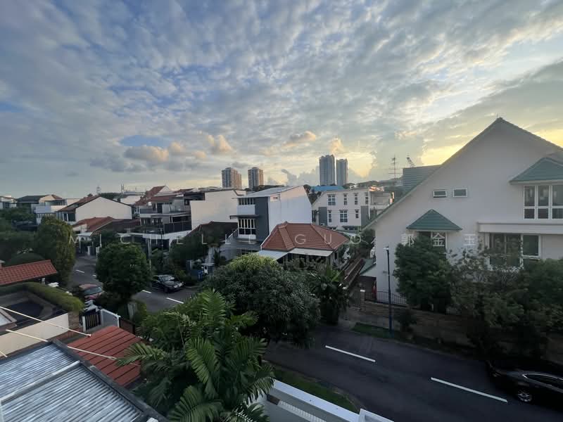 Serangoon Garden Estate, Bridport Avenue, 5 Bedrooms, 4,500 sqft, Semi-Detached House For Rent, by Michelle Guo, 25174430 - PropertyGuru.com.sg