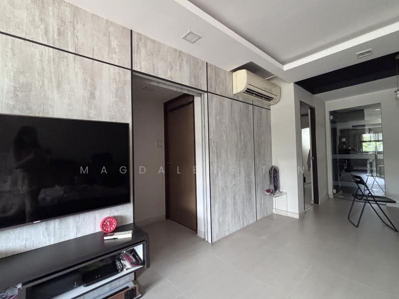 403 Ang Mo Kio Avenue 10, 403 Ang Mo Kio Avenue 10, Ang Mo Kio / Bishan / Thomson, Room Rental, 160 sqft, HDB Flat For Rent, by Magdalene Tan, 25174821 - PropertyGuru.com.sg