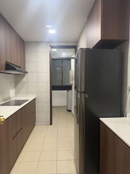 Regent Heights, 56 Bukit Batok East Avenue 5, 3 Bedrooms, 1,023 sqft, Condominium For Rent, by Roy Tan, 25175140 - PropertyGuru.com.sg