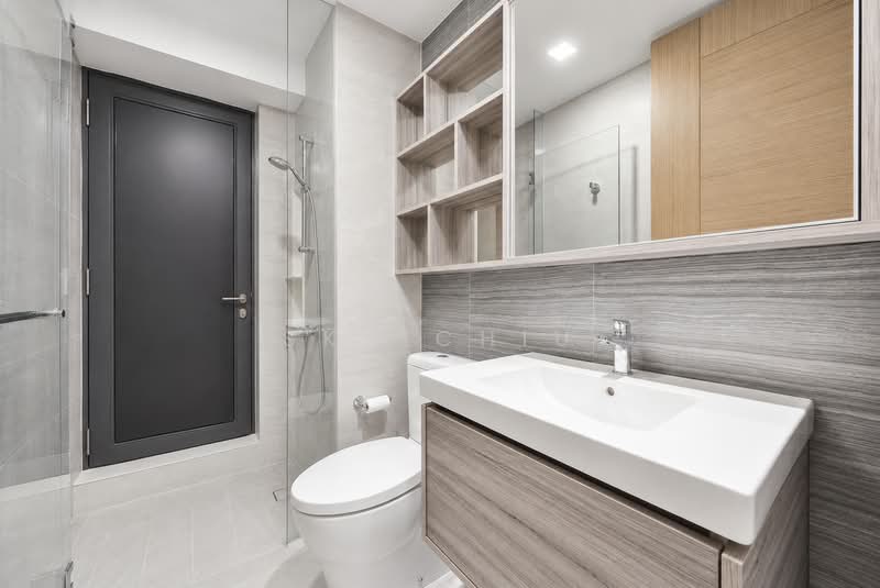 Coco Palms, 29 Pasir Ris Grove, 2 Bedrooms, 753 sqft, Condominium For Rent, by Sky Chiu, 25175662 - Commong Bathroom - PropertyGuru.com.sg