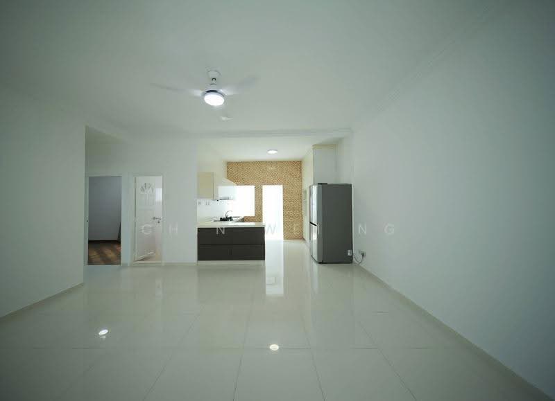 Finland Gardens, 54 East Coast Terrace, East Coast / Marine Parade, 4 Bedrooms, 1,808 sqft, Condominium For Rent, by Chin Wei NG, 25175688 - PropertyGuru.com.sg