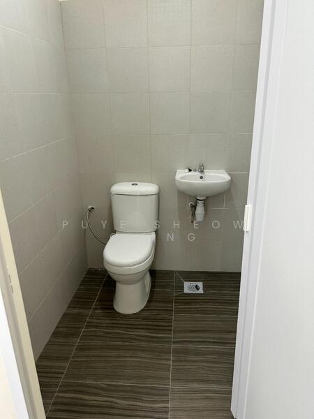 Waterfront Isle, 730 Bedok Reservoir Road, Bedok / Upper East Coast, 883 sqft, Other Retail For Sale, by Puye Sheow Ching, 25176305 - CommercialGuru.com.sg