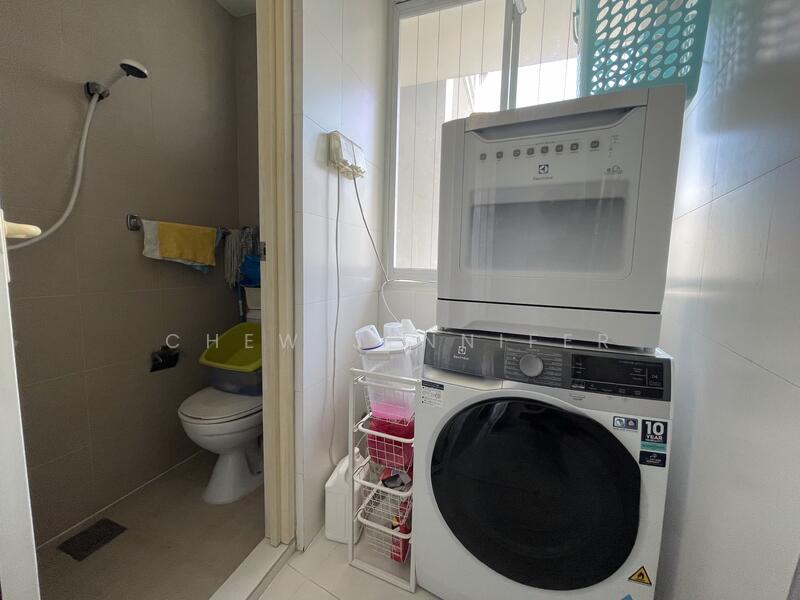 The Regency at Tiong Bahru Condominium For Sale at S$ 3,200,000 | PropertyGuru Singapore