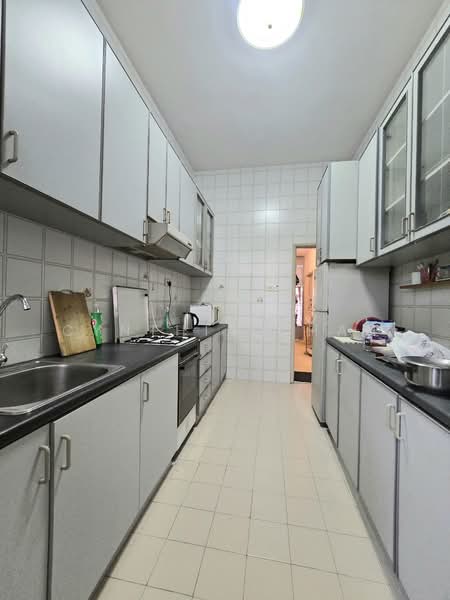 The Windsor, 5 Ontario Avenue, Room Rental, 350 sqft, Condominium For Rent, by Cynthia Chan, 25176898 - PropertyGuru.com.sg