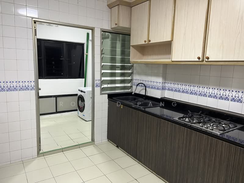 851 Jurong West Street 81, 851 Jurong West Street 81, 3 Bedrooms, 1,162 sqft, HDB Flat For Rent, by Ronald Pang, 25176985 - PropertyGuru.com.sg