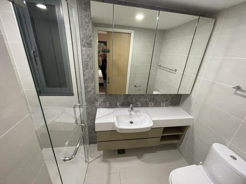 The Lakefront Residences, 46 Lakeside Drive, 2 Bedrooms, 721 sqft, Condominium For Rent, by Derek Soh, 25177424 - PropertyGuru.com.sg