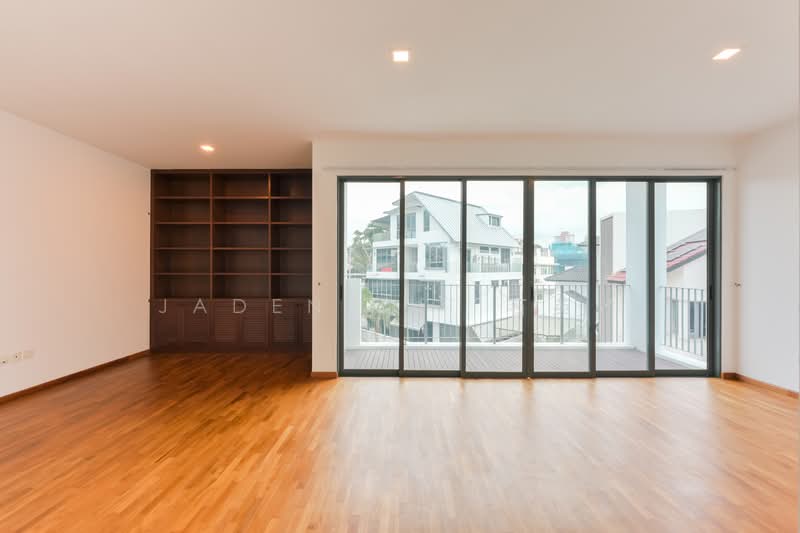 2 Sennett Close, , 6 Bedrooms, 6,000 sqft, Semi-Detached House For Rent, by Jaden Shi 石英才, 25177707 - PropertyGuru.com.sg
