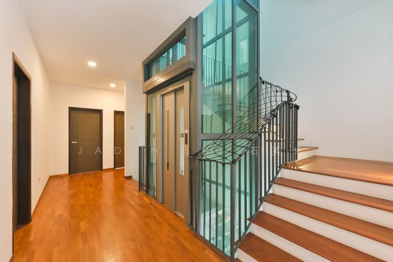 2 Sennett Close, , 6 Bedrooms, 6,000 sqft, Semi-Detached House For Rent, by Jaden Shi 石英才, 25177707 - PropertyGuru.com.sg