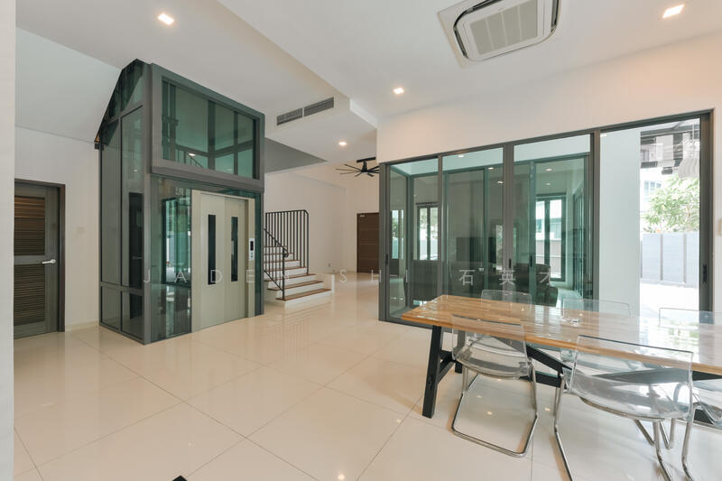 2 Sennett Close, , 6 Bedrooms, 6,000 sqft, Semi-Detached House For Rent, by Jaden Shi 石英才, 25177707 - PropertyGuru.com.sg