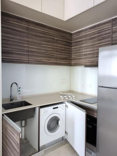 Commonwealth Towers, 230 Commonwealth Avenue, Alexandra / Commonwealth, 2 Bedrooms, 689 sqft, Condominium For Rent, by Cherry Ling, 25177784 - PropertyGuru.com.sg