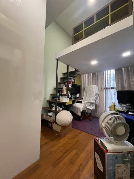 Sembawang Park, , 7 Bedrooms, 4,467 sqft, Terraced House For Sale, by Esther Ng, 25178124 - Common Bedroom with High Ceiling - PropertyGuru.com.sg