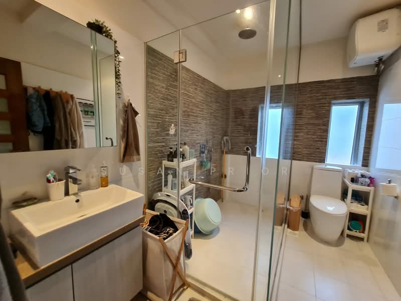 Tiong Bahru BIG Unit, Nearby Tiong Bahru Road, 2 Bedrooms, 1,250 sqft, Conservation House For Rent, by Susan Prior, 25178416 - PropertyGuru.com.sg