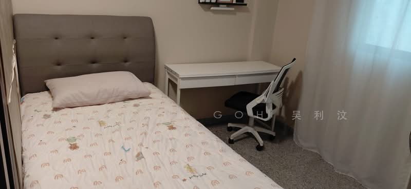 403 Jurong West Street 42, 403 Jurong West Street 42, Room Rental, 100 sqft, HDB Flat For Rent, by Alastair Goh 吴利汶, 25178716 - PropertyGuru.com.sg