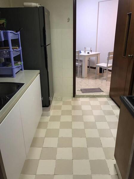 Summerdale, 8 Boon Lay Drive, 3 Bedrooms, 1,216 sqft, Condominium For Rent, by Thng Lisa, 25178906 - PropertyGuru.com.sg