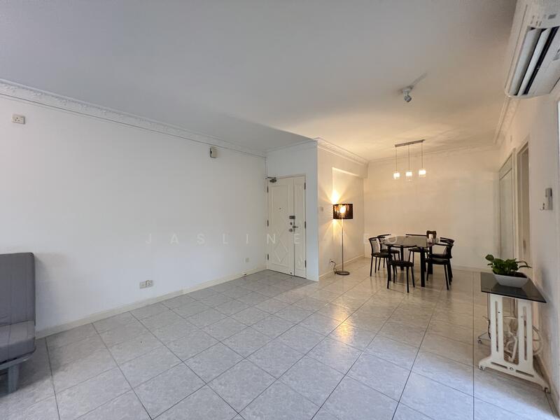 For Rent - Emerald Park