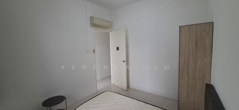 Orchard Towers, 1 Claymore Drive, Orchard / River Valley, Room Rental, 80 sqft, Apartment For Rent, by Kerensa Lim, 25179446 - Bedroom - PropertyGuru.com.sg