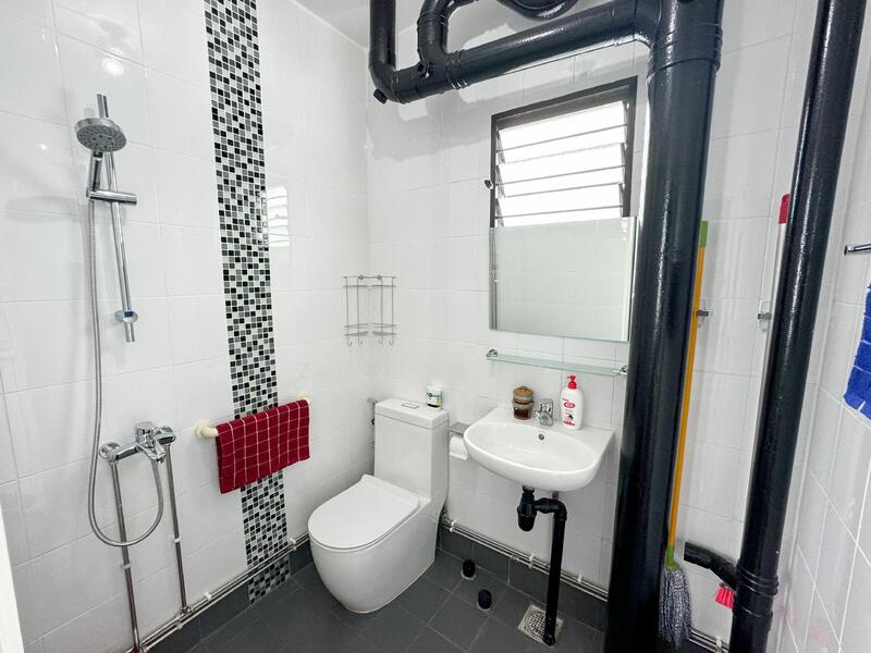 221 Tampines Street 24, 221 Tampines Street 24, Room Rental, 120 sqft, HDB Flat For Rent, by Zen Neo, 25179636 - PropertyGuru.com.sg