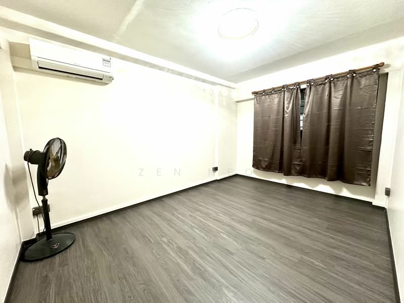 221 Tampines Street 24, 221 Tampines Street 24, Room Rental, 120 sqft, HDB Flat For Rent, by Zen Neo, 25179636 - PropertyGuru.com.sg