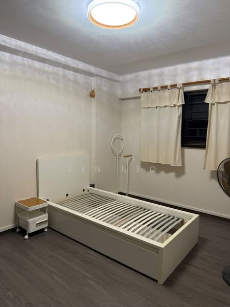 221 Tampines Street 24, 221 Tampines Street 24, Pasir Ris / Tampines, Room Rental, 120 sqft, HDB Flat For Rent, by Zen Neo, 25179636 - PropertyGuru.com.sg
