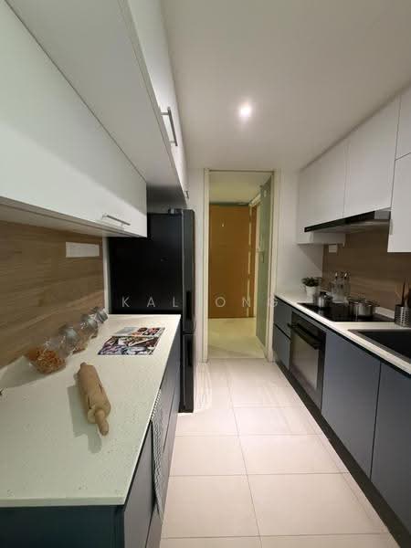 8 @ Mount Sophia, 6 Mount Sophia, Orchard / River Valley, 3 Bedrooms, 1,539 sqft, Condominium For Sale, by Kal Ong, 25179700 - Kitchen - PropertyGuru.com.sg