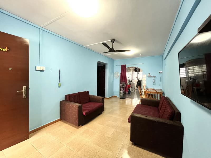 703 Yishun Avenue 5, Yishun Avenue 5, 2 Bedrooms, 731 sqft, HDB Flat For Rent, by Constantine Koh, 25179869 - PropertyGuru.com.sg