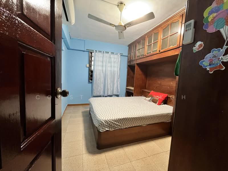 703 Yishun Avenue 5, Yishun Avenue 5, 2 Bedrooms, 731 sqft, HDB Flat For Rent, by Constantine Koh, 25179869 - PropertyGuru.com.sg