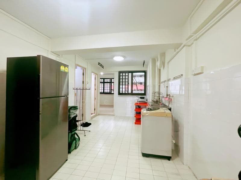 17 Marsiling Lane, 17 Marsiling Lane, Admiralty / Woodlands, 2 Bedrooms, 721 sqft, HDB Flat For Rent, by Joyce Hau, 25180438 - PropertyGuru.com.sg