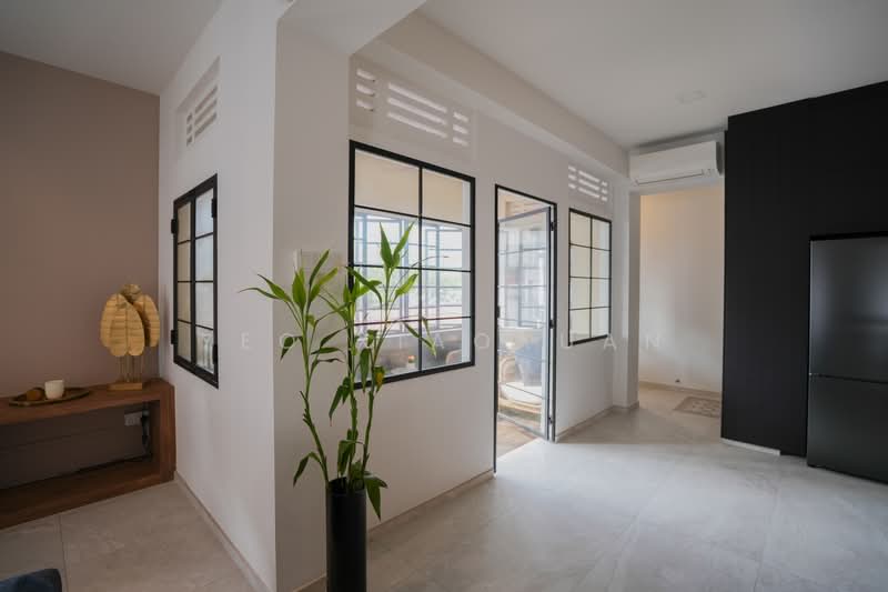 Tiong Bahru Estate, 12 Eng Hoon Street, 2 Bedrooms, 1,227 sqft, Apartment For Rent, by Yeo XiaoXuan, 25180511 - PropertyGuru.com.sg