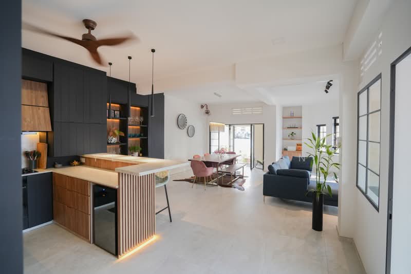 Tiong Bahru Estate, 12 Eng Hoon Street, 2 Bedrooms, 1,227 sqft, Apartment For Rent, by Yeo XiaoXuan, 25180511 - PropertyGuru.com.sg