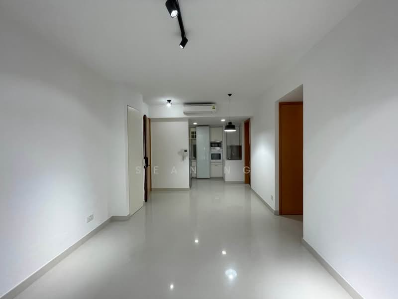 Visioncrest, 35 Oxley Rise, 2 Bedrooms, 926 sqft, Condominium For Rent, by Sean NG, 25180606 - PropertyGuru.com.sg