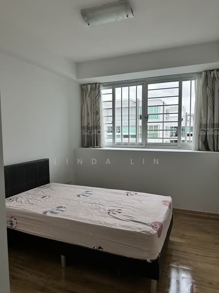 The Esparis, 9A Pasir Ris Drive 4, 3 Bedrooms, 1,184 sqft, Condominium For Rent, by Linda Lin, 25180713 - PropertyGuru.com.sg