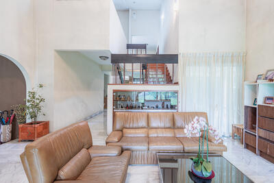 For Sale - Freehold Detached with Huge Land Plot