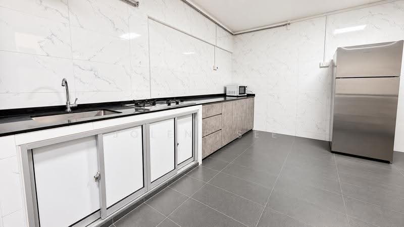 410 Pandan Gardens, 410 Pandan Gardens, Boon Lay / Jurong / Tuas, 2 Bedrooms, 775 sqft, HDB Flat For Rent, by Jolene See, 25181527 - Kitchen - PropertyGuru.com.sg