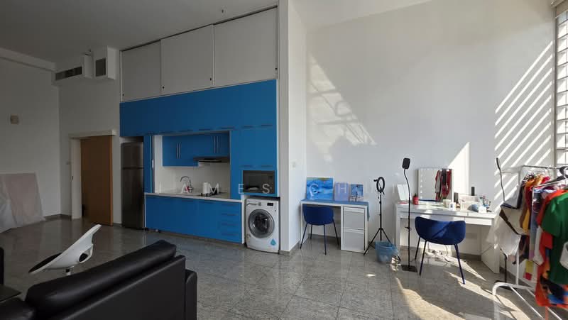 The Central, 6 Eu Tong Sen Street, 581 sqft, Office For Rent, by James Chui, 25181613 - CommercialGuru.com.sg