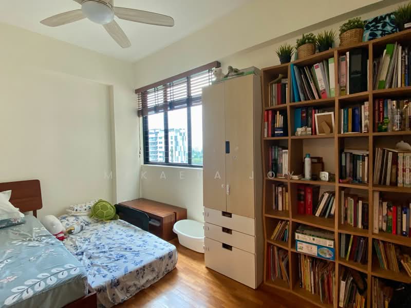 Pinevale, 8 Tampines Street 73, 3 Bedrooms, 1,281 sqft, Condominium For Rent, by Mikaela Joy, 25182546 - PropertyGuru.com.sg