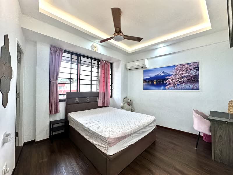 Lakepoint Condo, 10 Lakepoint Drive, 4 Bedrooms, 3,261 sqft, Condominium For Sale, by Jasmine Ye, 25182865 - PropertyGuru.com.sg